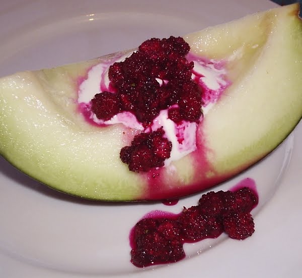 
perpetual vegetable food forest
strawberry spinach
