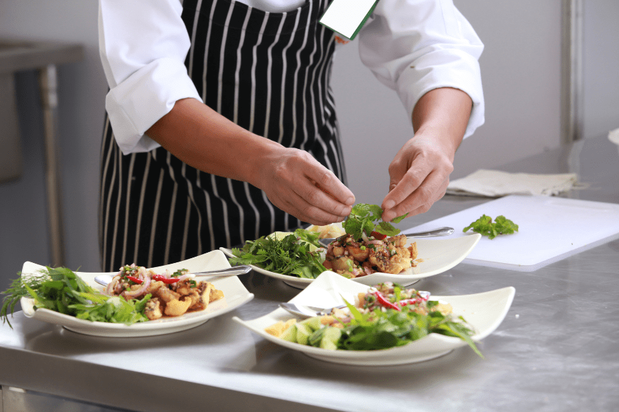 anti-inflammatory eating out